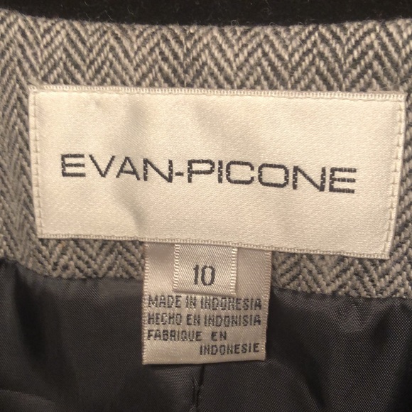 Evan Picone Wool Tweed Suit in Size 10 - Picture 5 of 8